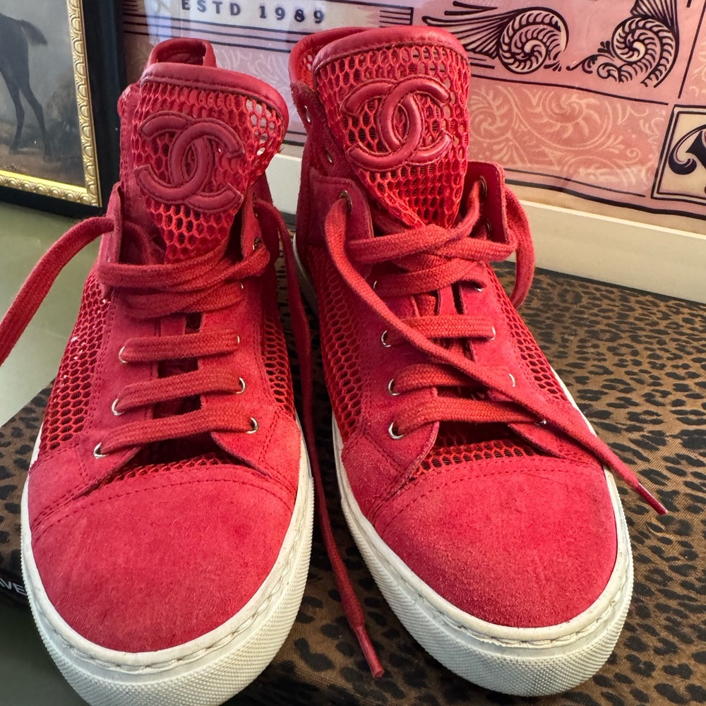 CHANEL Vibrant Red Mesh High-Top Sneakers - Picture 2 of 5